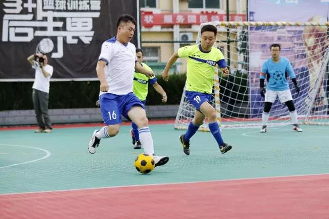 日本与乌拉圭友谊赛回顾：9场交锋的对决统计
